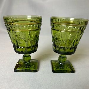 Vintage Imperial Viking Glasses Green Set of 2